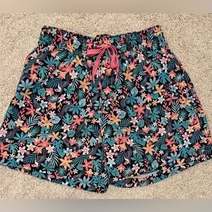 chubbies Black Tropical Floral Swim Trunks Small